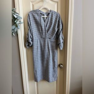 Grifflin Paris Gray Plaid 3/4 Sleeve Midi Dress